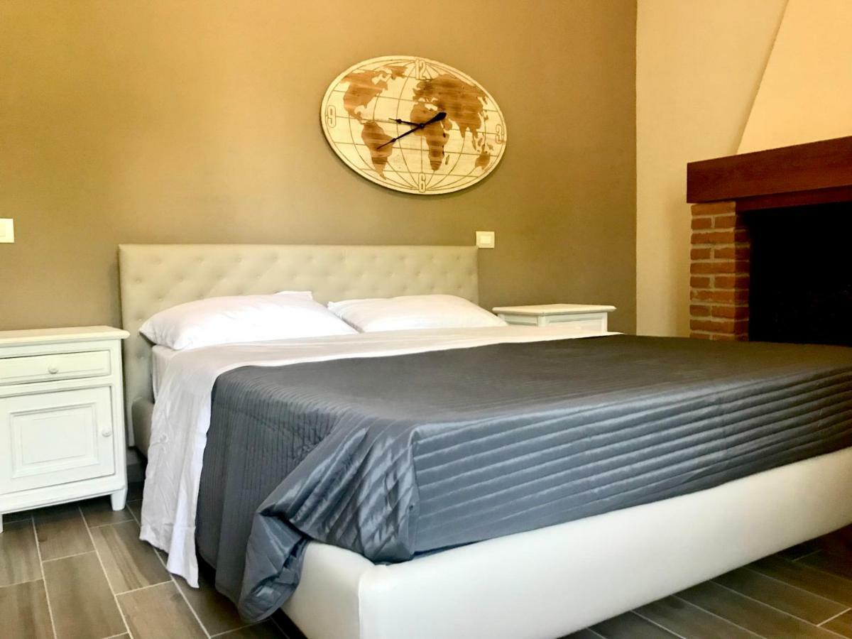 L'Infinito Residence Castelvetro Piacentino Eksteriør bilde