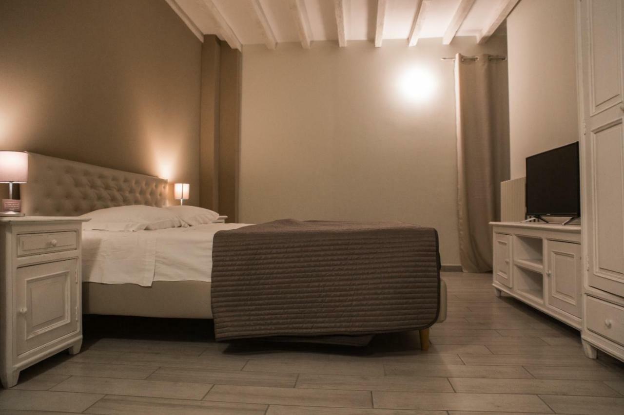 L'Infinito Residence Castelvetro Piacentino Eksteriør bilde